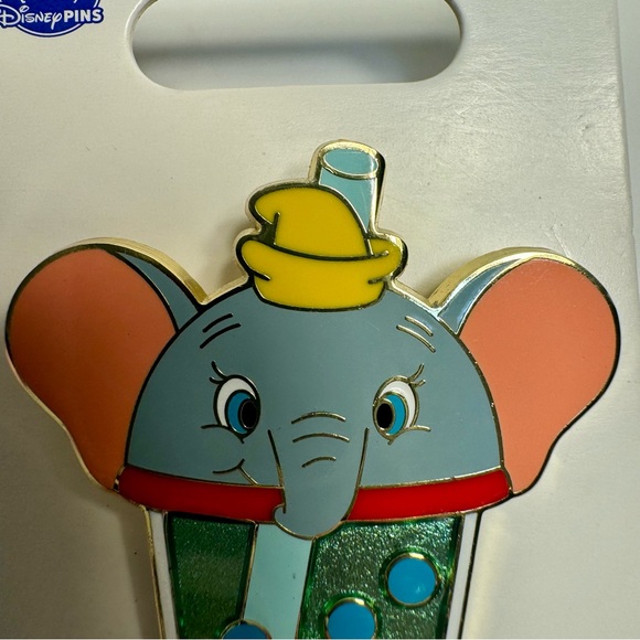 NWT. Disney Pin - Boba Tea Dumbo. featuring the adorable flying elephant - Picture 3 of 6